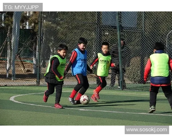 北京足球新纪元：探秘足球星背后的成长与辉煌之路